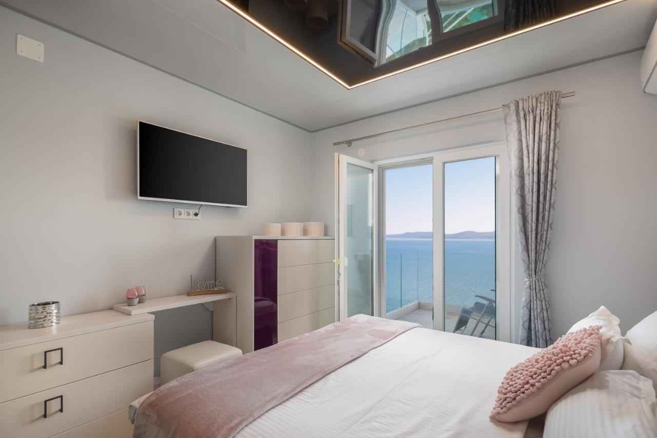 Beachfront Holiday Home - Private Heated Pool Mimice Bagian luar foto