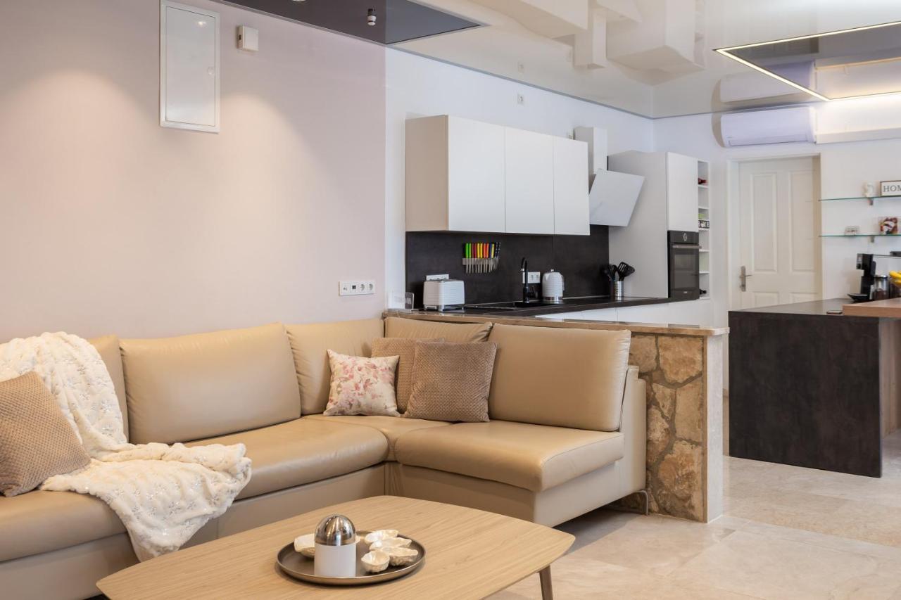 Beachfront Holiday Home - Private Heated Pool Mimice Bagian luar foto