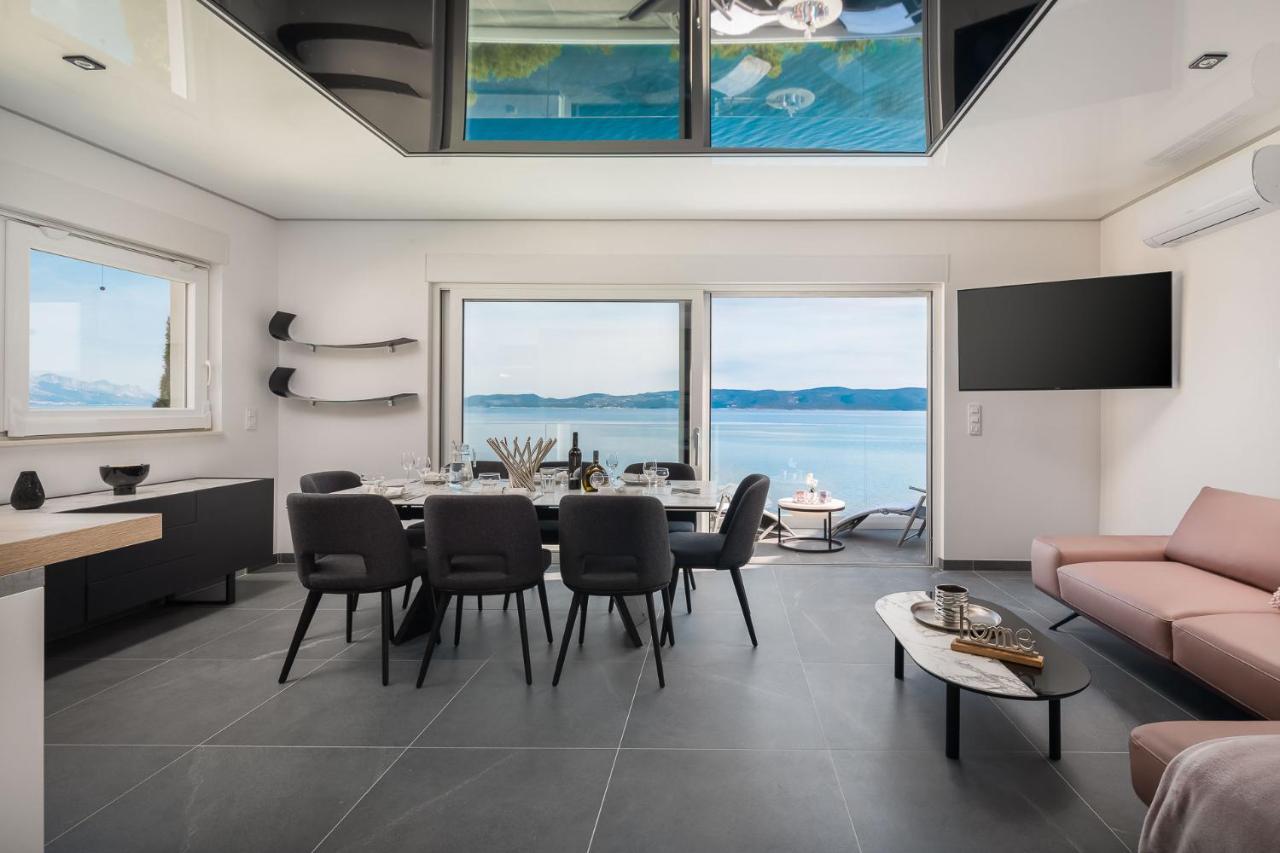 Beachfront Holiday Home - Private Heated Pool Mimice Bagian luar foto
